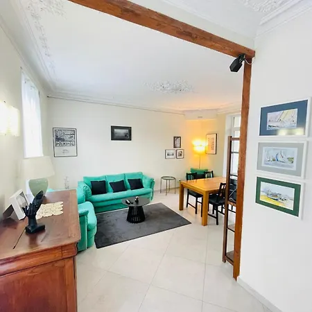 Casa de Férias La Maison Du Bonheur - 10 People - Close To Paris *